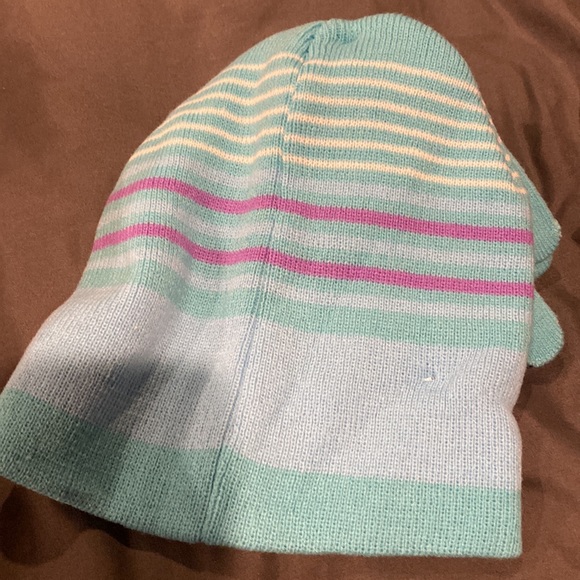 Children’s Frozen hat and glove set - Picture 3 of 6